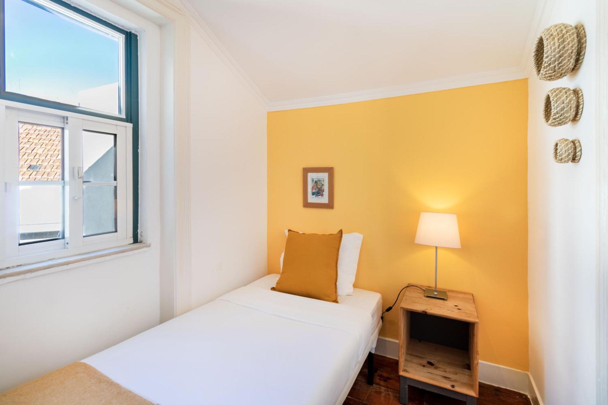 Inglaterra By Central Hill Apartments Lisbon Room photo