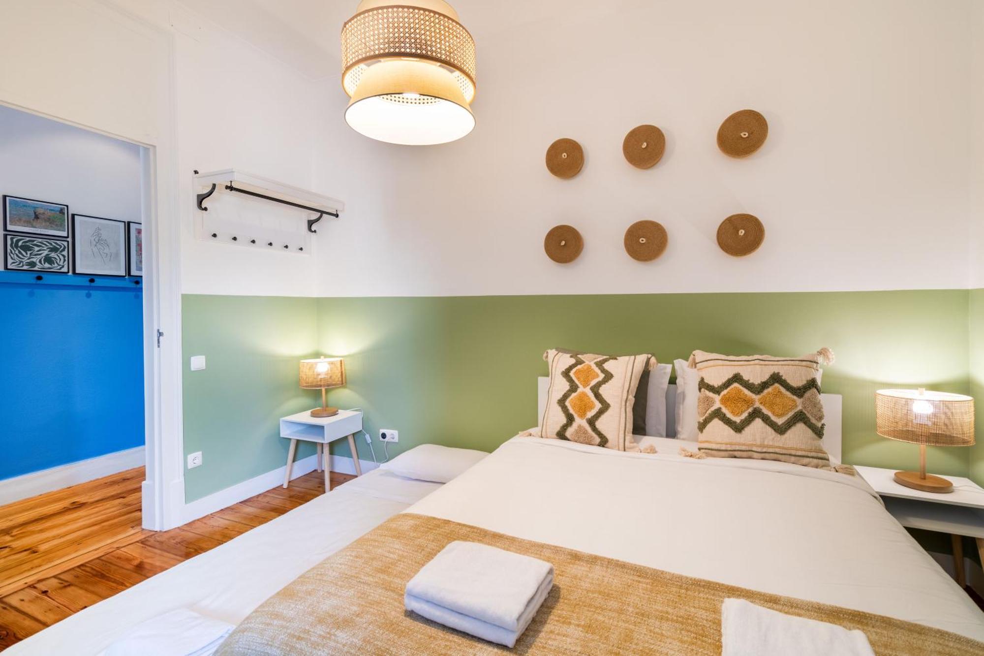 Inglaterra By Central Hill Apartments Lisbon Room photo